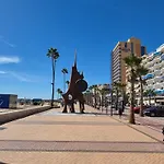 Frente Al Mar *