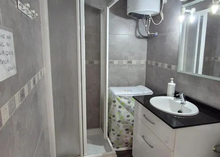 Frente Al Mar 公寓 丰希罗拉