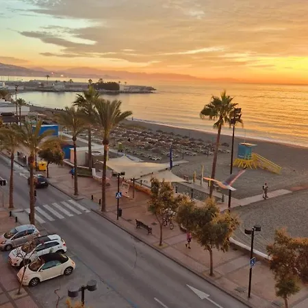 Frente Al Mar Апартаменты Фуэнхирола