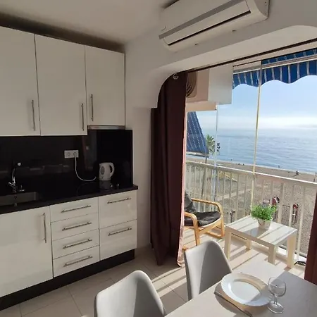 Frente Al Mar Фуэнхирола